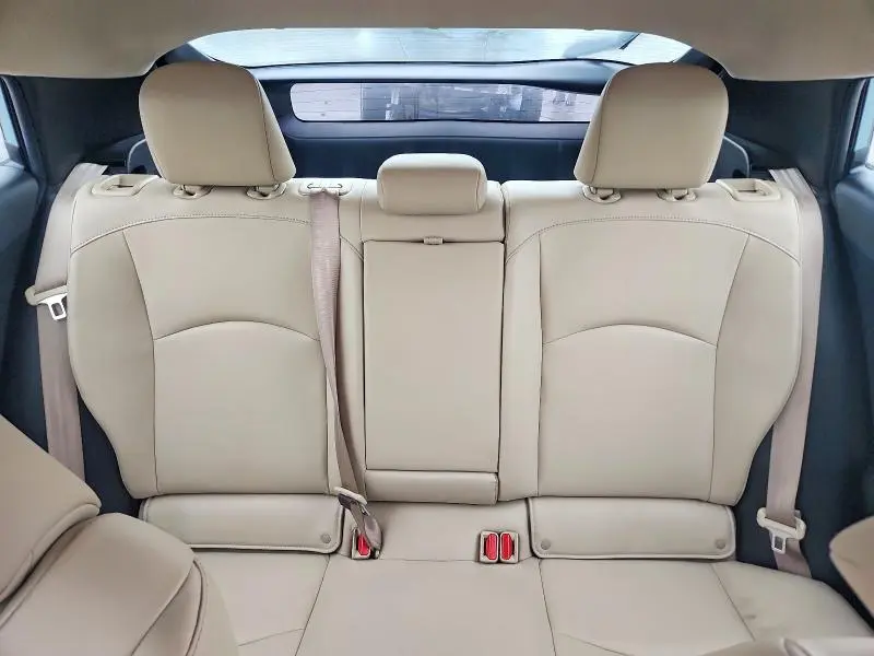 2019 TOYOTA PRIUS XLE AWD-E  