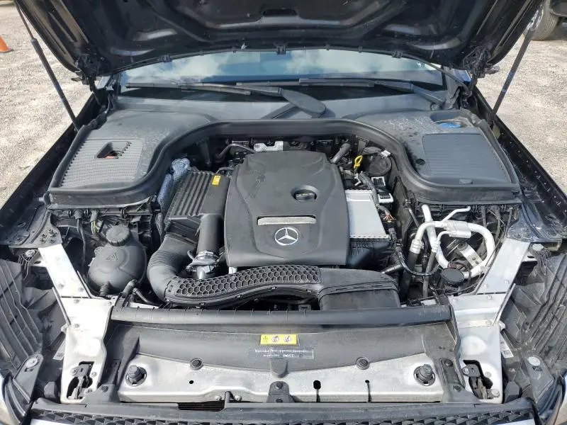 2018 MERCEDES-BENZ GLC 300  