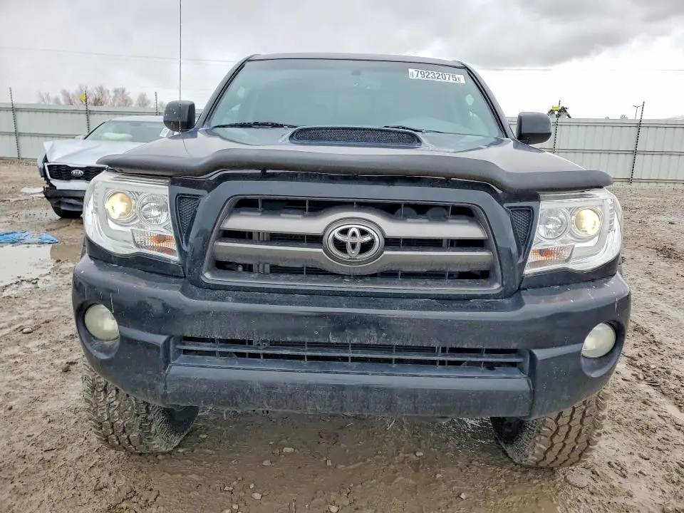 2010 TOYOTA TACOMA V6  