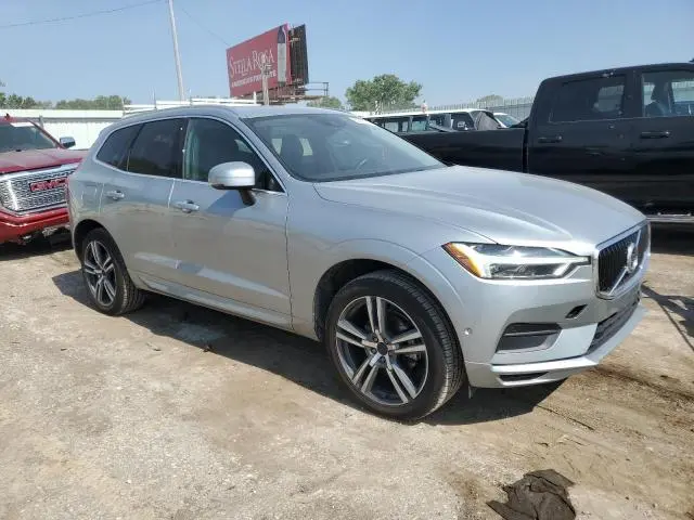 2018 VOLVO XC60 T5 MOMENTUM  