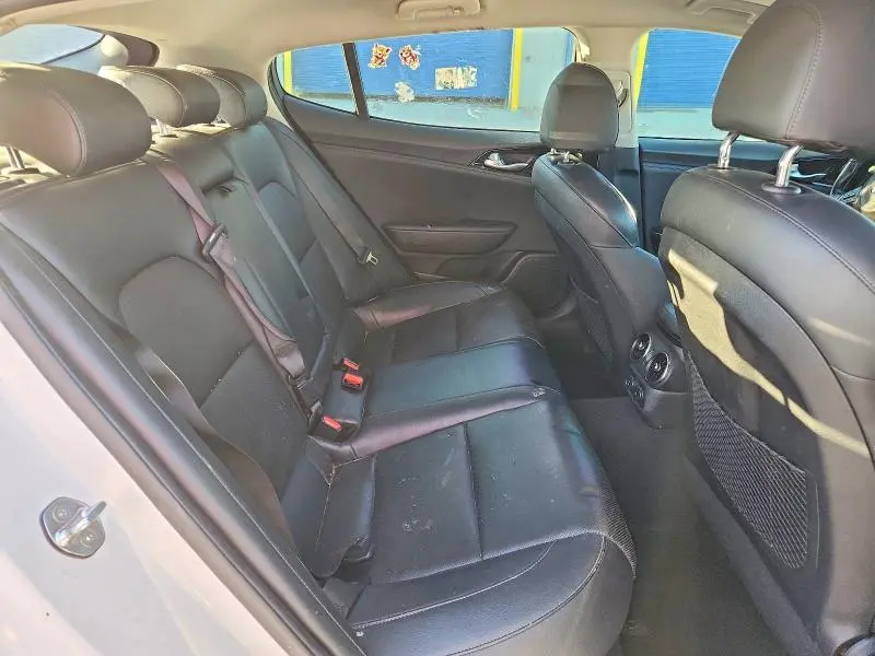 2019 KIA STINGER BASE  