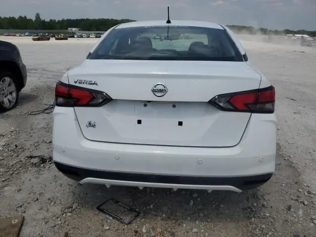 2021 NISSAN VERSA S  