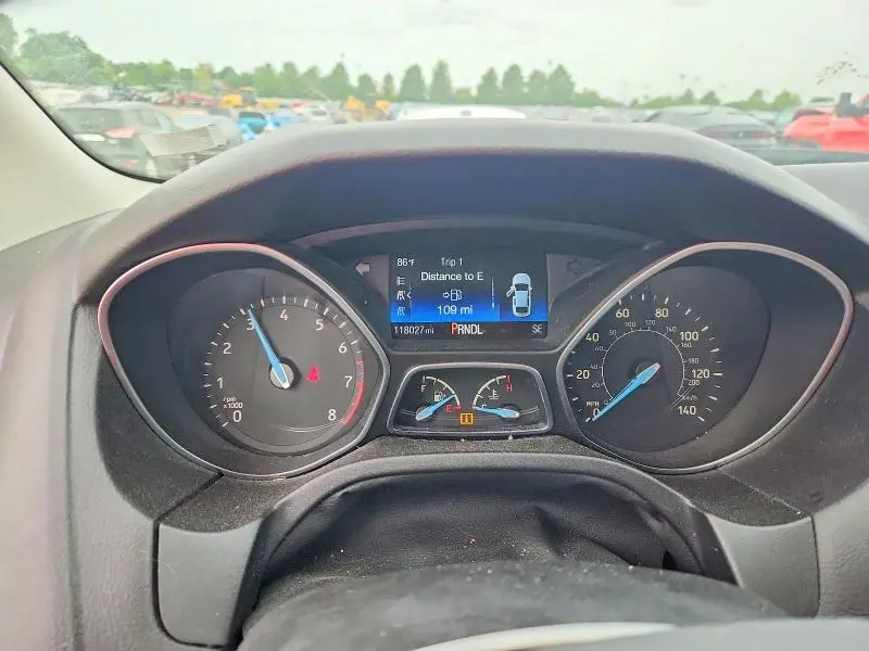 2016 FORD FOCUS SE  