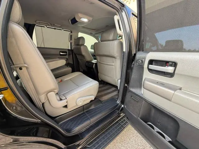 2014 TOYOTA SEQUOIA LIMITED  