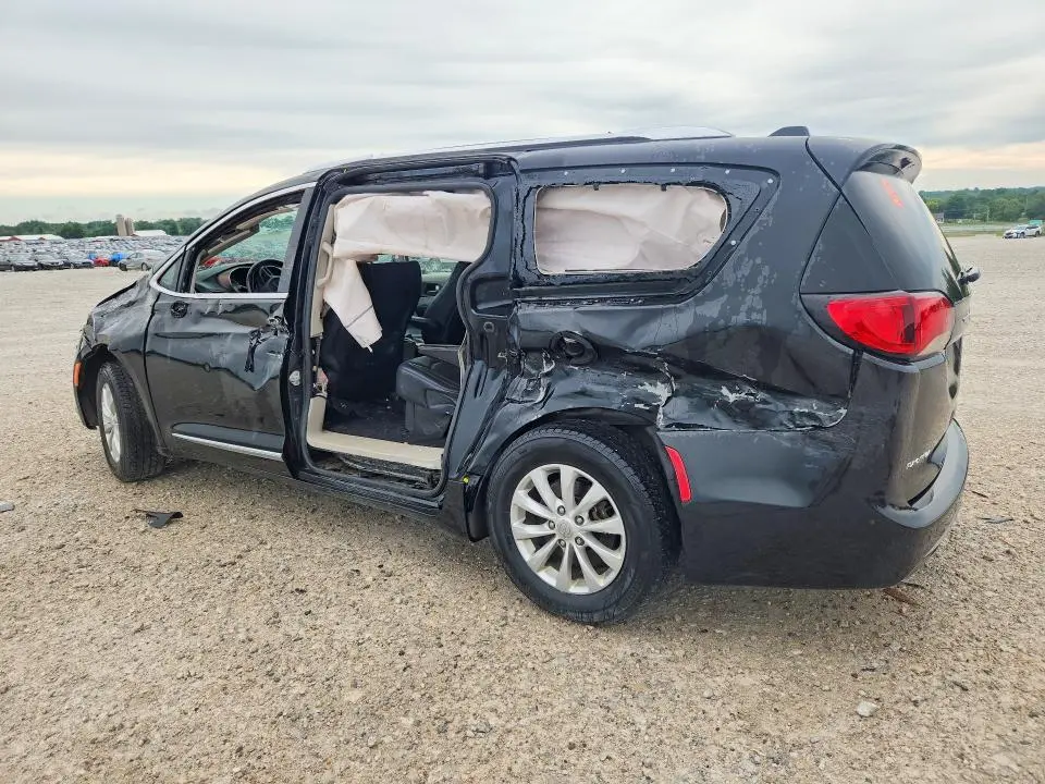 2019 CHRYSLER PACIFICA TOURING L  