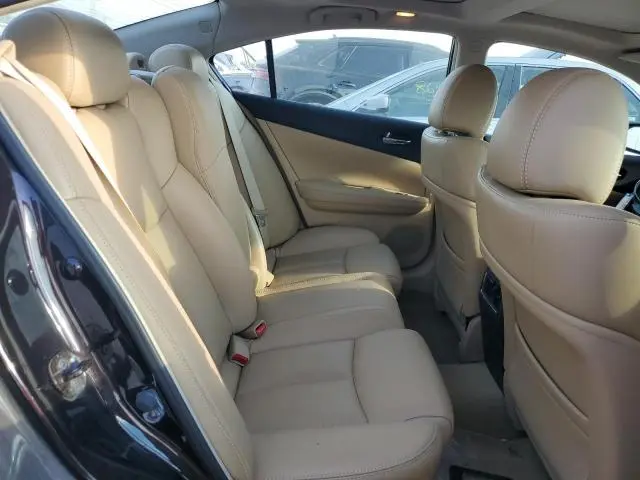 2010 NISSAN MAXIMA S  