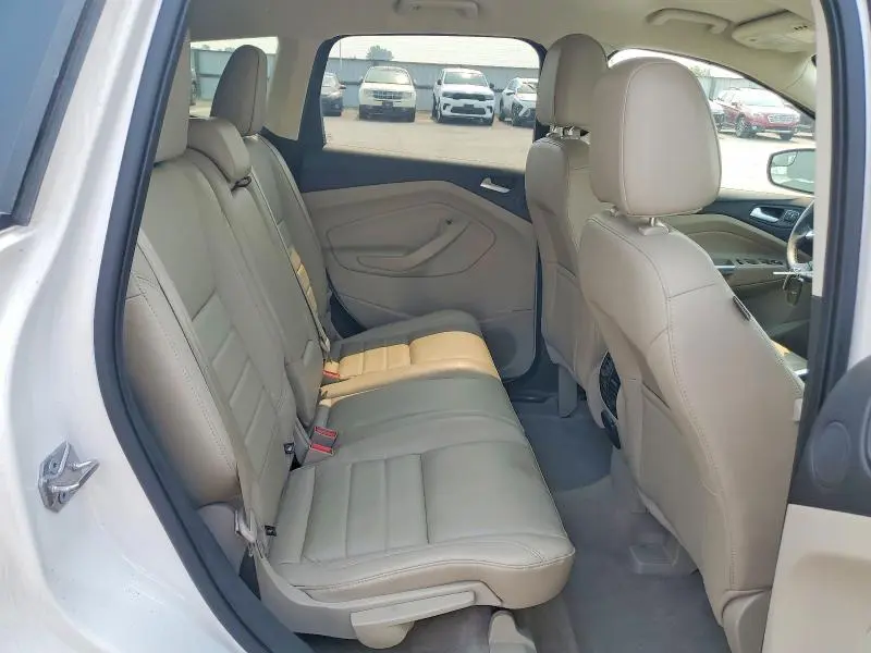 2016 FORD ESCAPE TITANIUM  