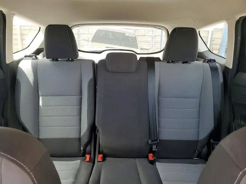 2018 FORD ESCAPE S  