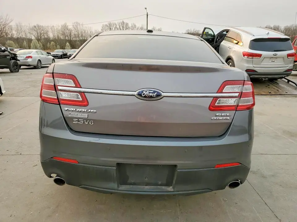 2013 FORD TAURUS SEL  