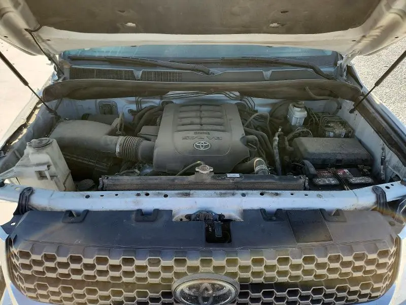 2019 TOYOTA TUNDRA CREWMAX SR5  