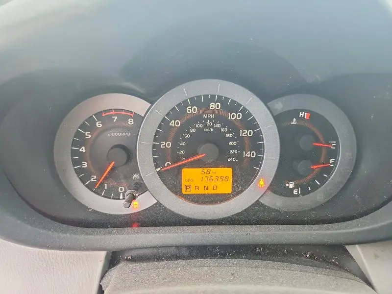 2010 TOYOTA RAV4 BASE  