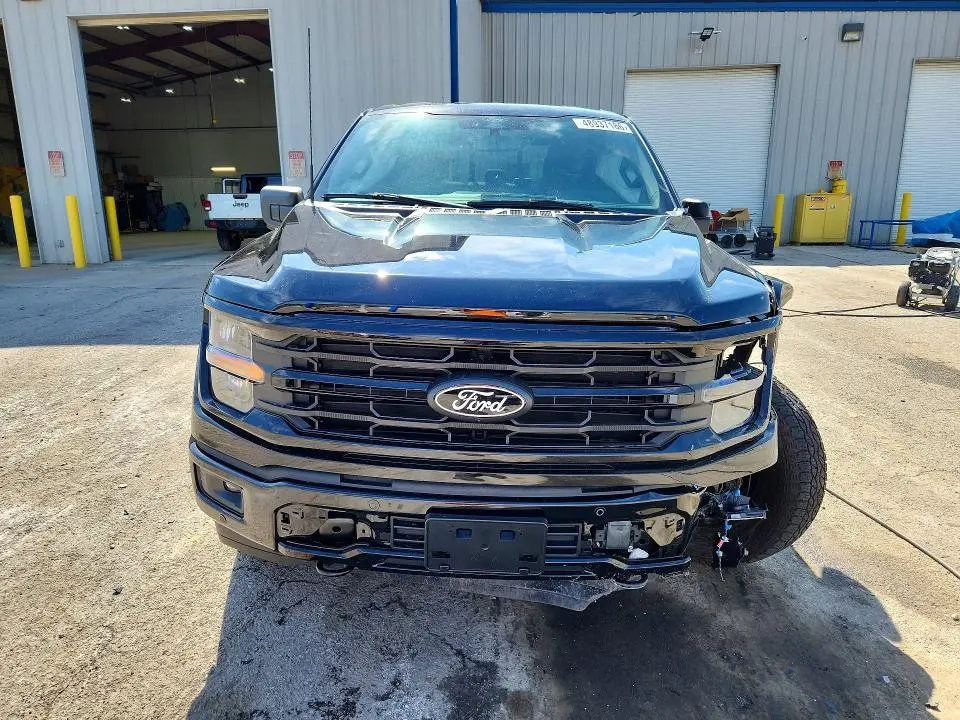 2025 FORD F150 XLT  