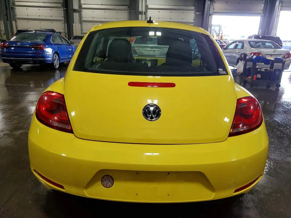 2015 VOLKSWAGEN BEETLE 1.8T  