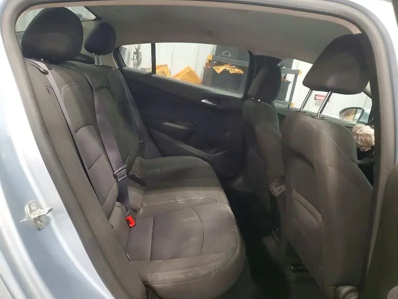 2017 CHEVROLET CRUZE LT  