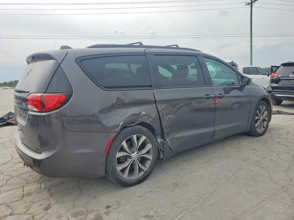 2019 CHRYSLER PACIFICA TOURING L  