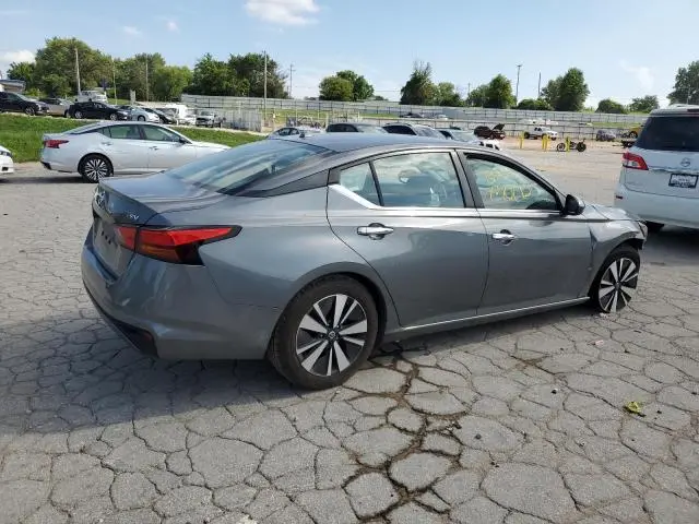 2021 NISSAN ALTIMA SV