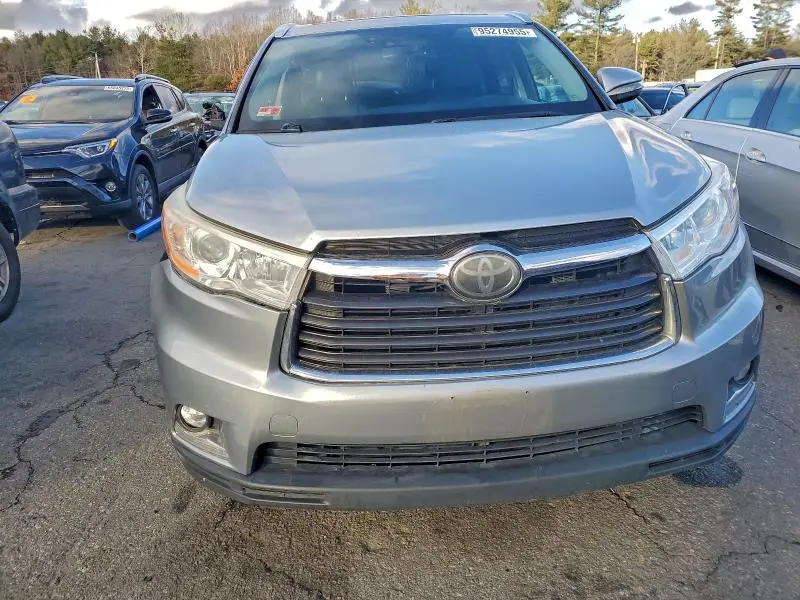 2016 TOYOTA HIGHLANDER LIMITED  