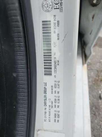 2013 CHRYSLER 200 LX  