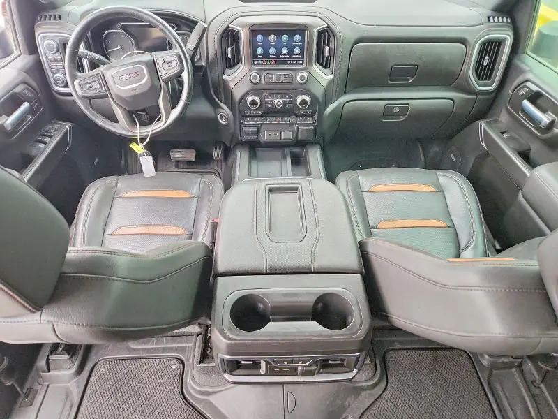 2021 GMC SIERRA K2500 AT4  