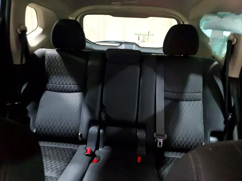 2020 NISSAN ROGUE SV  