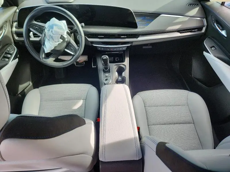 2024 CADILLAC XT4 SPORT  