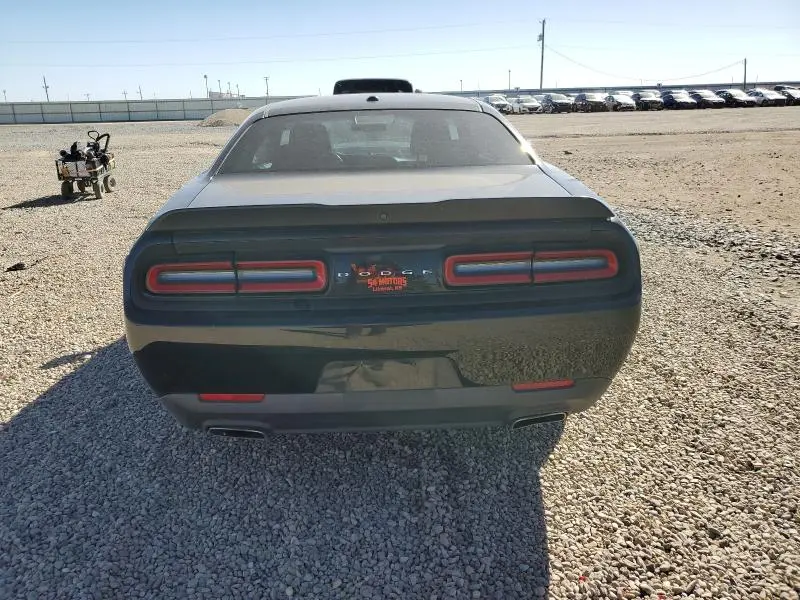 2016 DODGE CHALLENGER SXT  