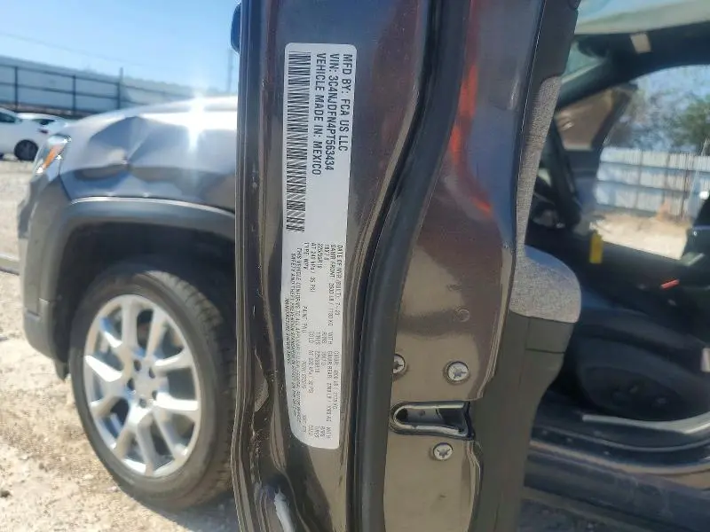 2023 JEEP COMPASS LATITUDE LUX  