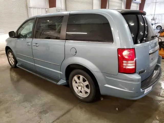 2010 CHRYSLER TOWN & COUNTRY LX  