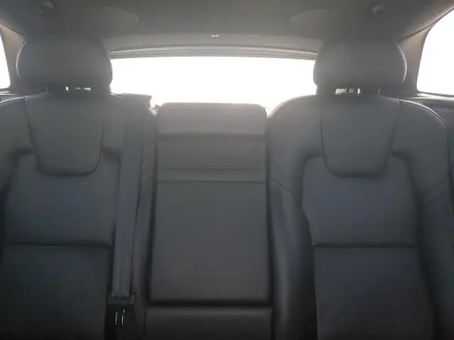 2019 VOLVO XC60 T5 MOMENTUM  