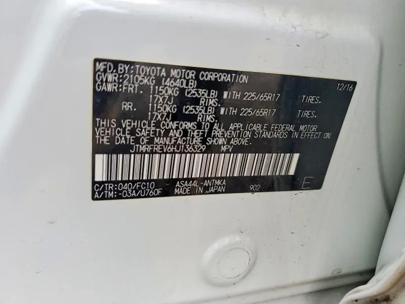 2017 TOYOTA RAV4 XLE  