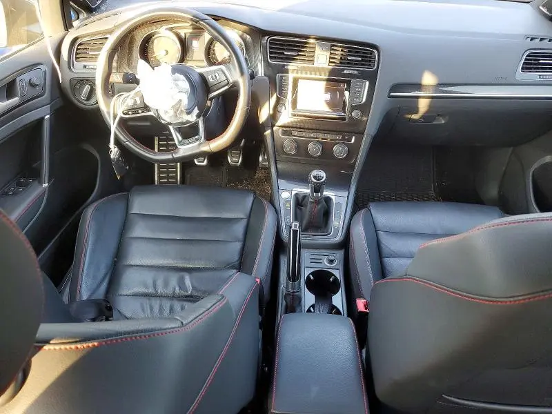 2015 VOLKSWAGEN GTI   
