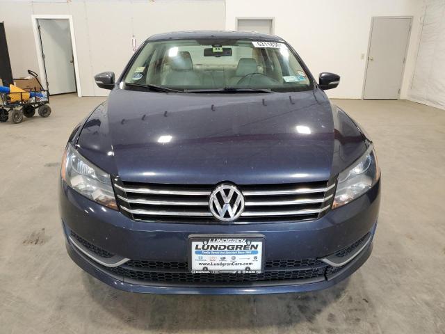 2014 VOLKSWAGEN PASSAT SE