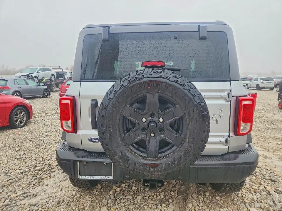 2024 FORD BRONCO BLACK DIAMOND  