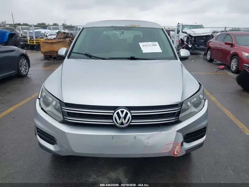 2014 VOLKSWAGEN TIGUAN S