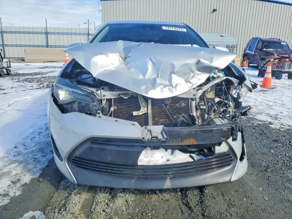2018 TOYOTA COROLLA   