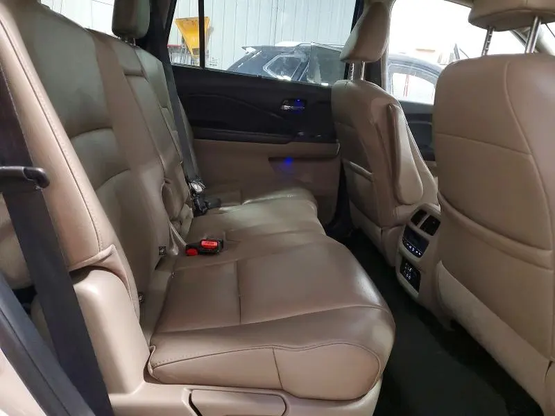 2016 HONDA PILOT TOURING  