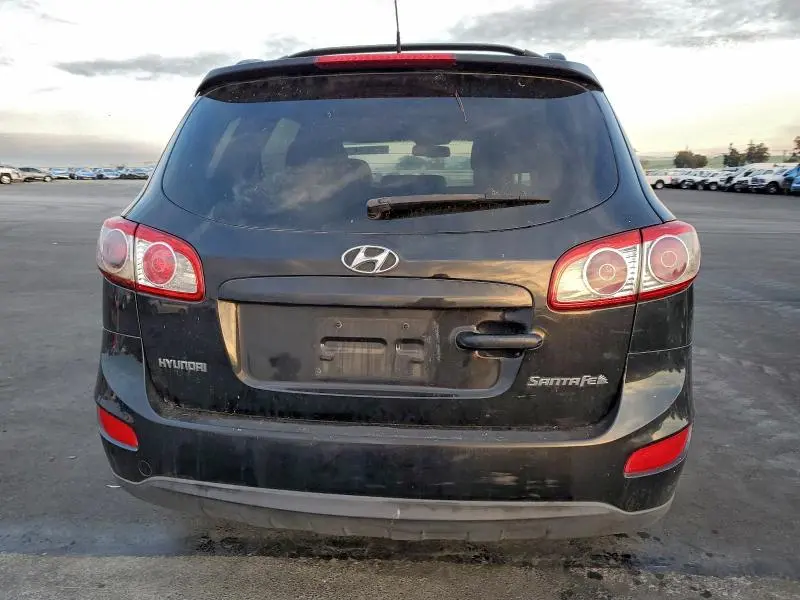 2010 HYUNDAI SANTA FE SE  