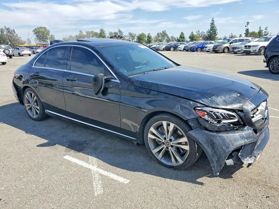2019 MERCEDES-BENZ C 300  