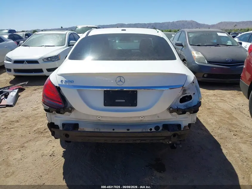 2019 MERCEDES-BENZ C 300  