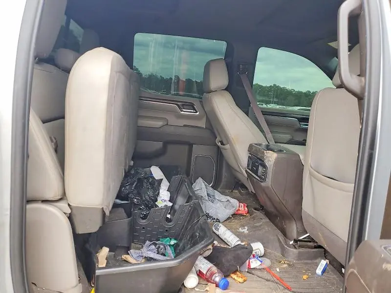 2023 GMC SIERRA K1500 SLT  