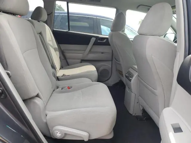 2012 TOYOTA HIGHLANDER BASE  