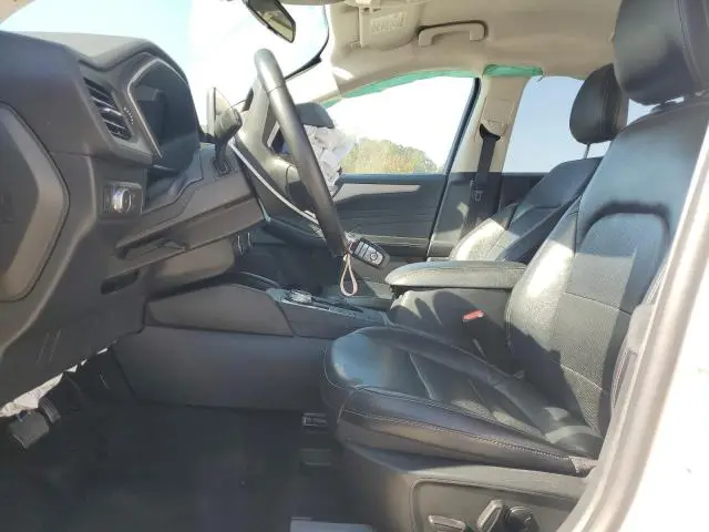 2022 FORD ESCAPE SEL  