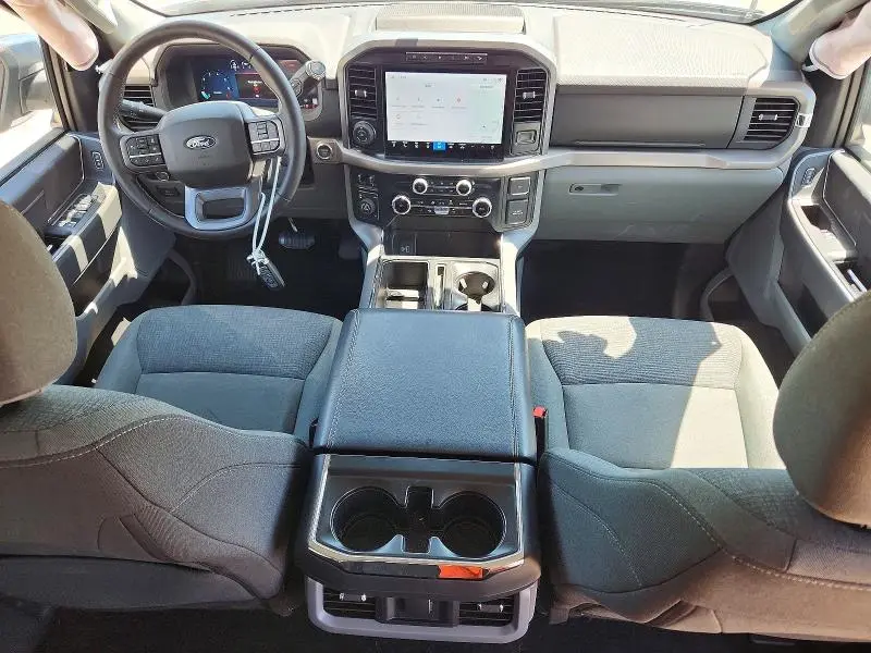 2024 FORD F150 XLT  