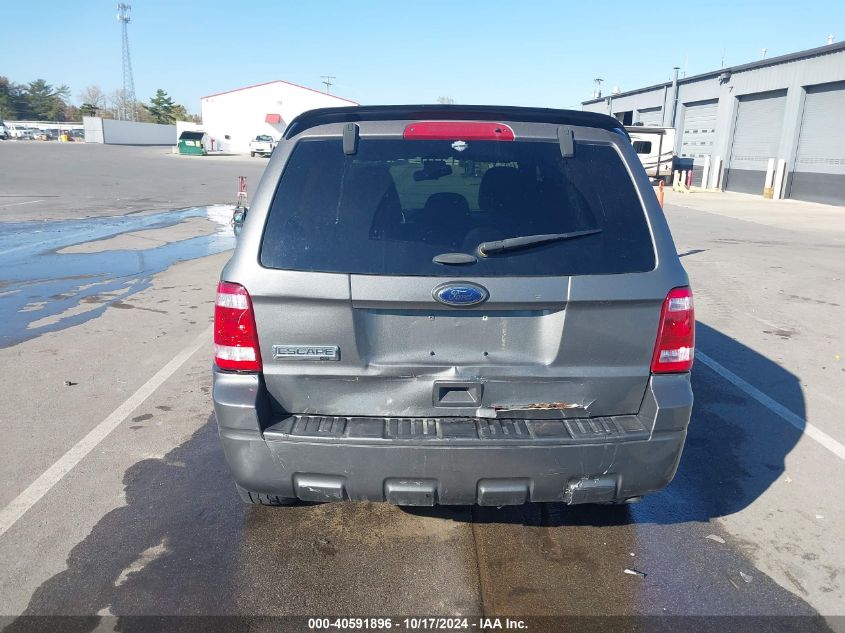 2011 FORD ESCAPE XLT