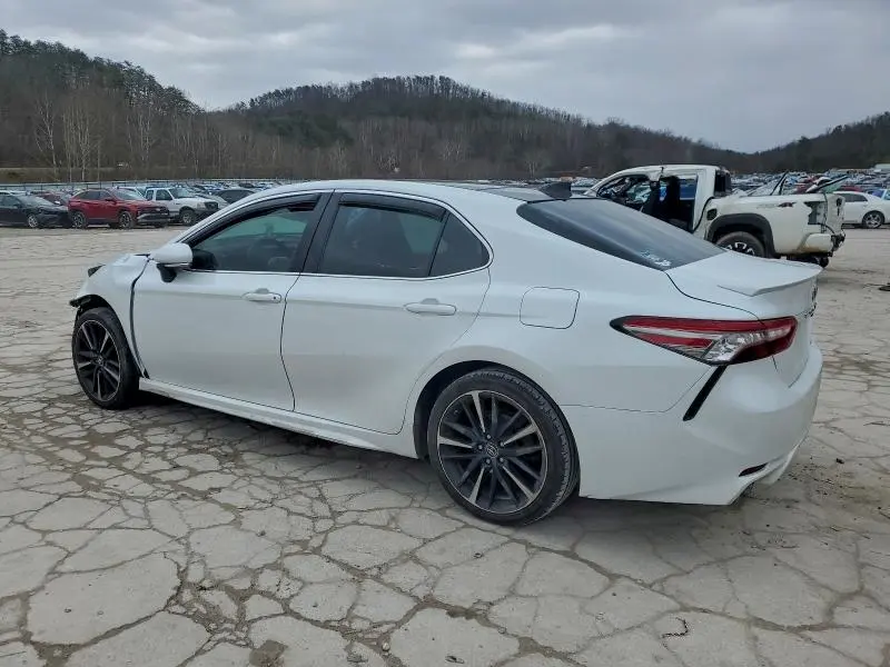 2019 TOYOTA CAMRY XSE  