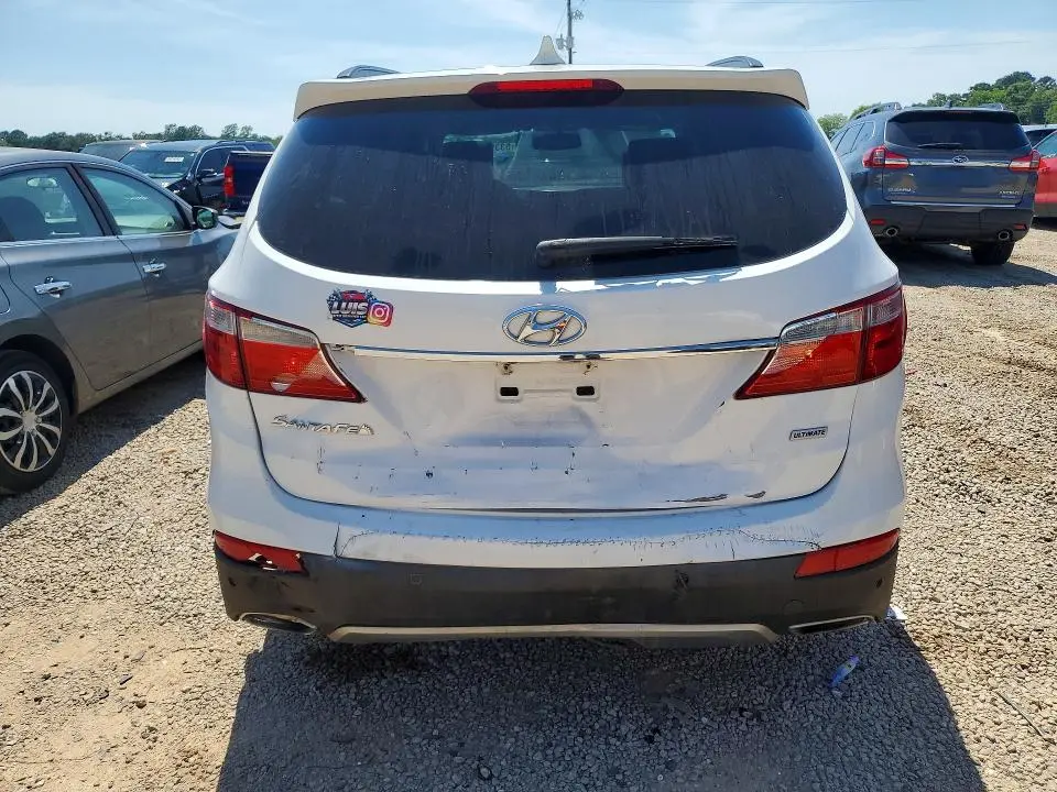 2016 HYUNDAI SANTA FE SE  