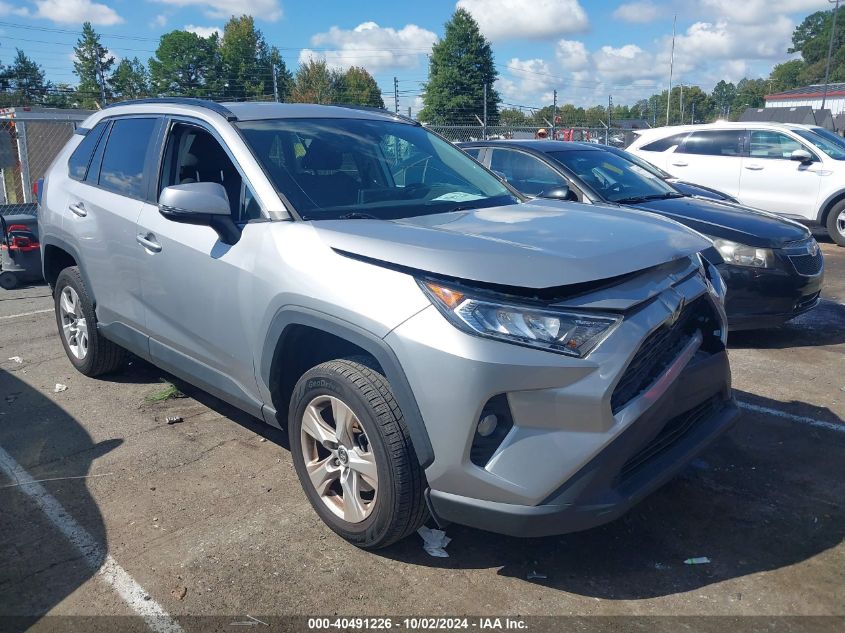 2021 TOYOTA RAV4 XLE