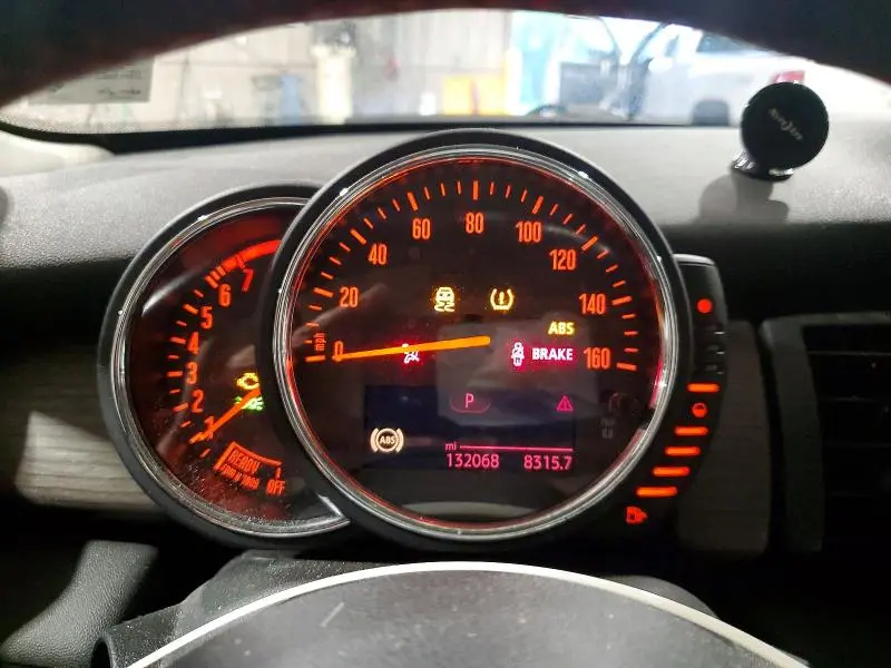 2014 MINI COOPER S  