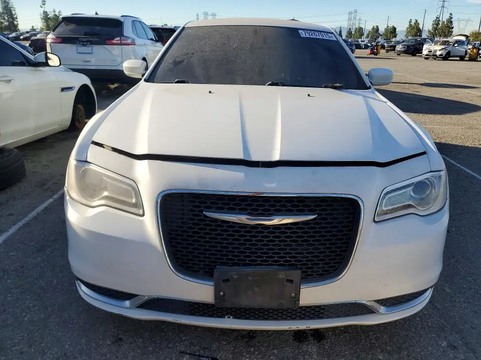 2015 CHRYSLER 300 LIMITED  