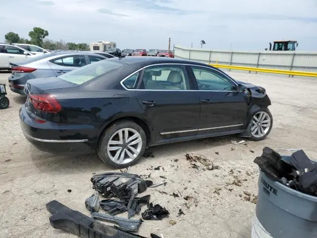 2017 VOLKSWAGEN PASSAT SEL PREMIUM  